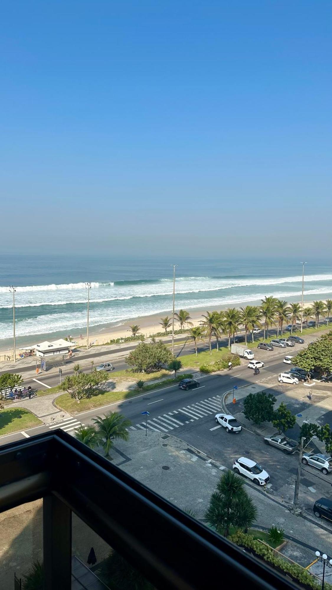 Lindo Apto No Melhor Lugar Da Barra Da Tijuca! Com Uma Vista De Tirar O Folego, Frente Para O Mar! Totalmente Equipado E Decorado Ao Lado Dos Melhores Hoteis E Quiosques Da Barra! Portaria 24H, Piscina, Sauna, Jacuzzi, Academia, Garagem, Wi-Fi, Lavan Rio de Janeiro Buitenkant foto