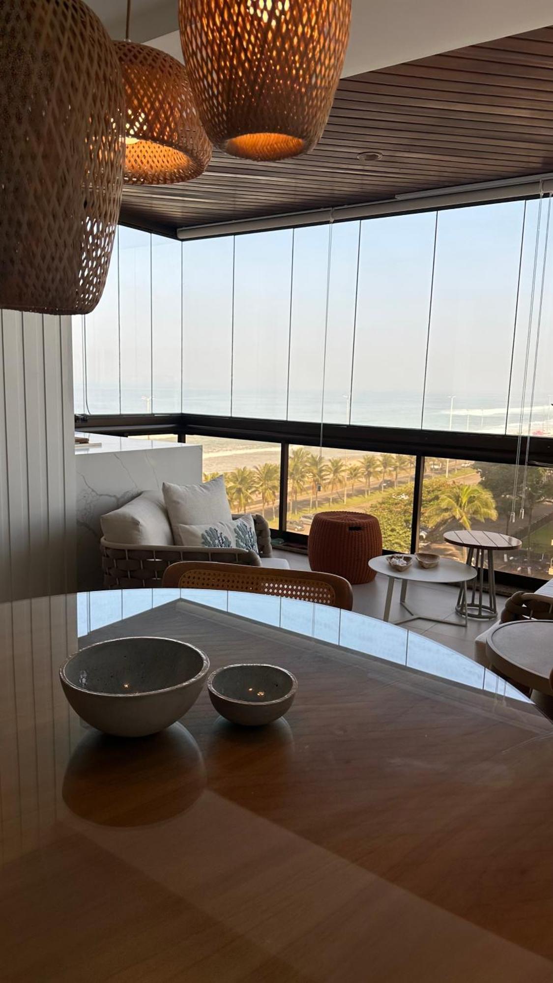 Lindo Apto No Melhor Lugar Da Barra Da Tijuca! Com Uma Vista De Tirar O Folego, Frente Para O Mar! Totalmente Equipado E Decorado Ao Lado Dos Melhores Hoteis E Quiosques Da Barra! Portaria 24H, Piscina, Sauna, Jacuzzi, Academia, Garagem, Wi-Fi, Lavan Rio de Janeiro Buitenkant foto