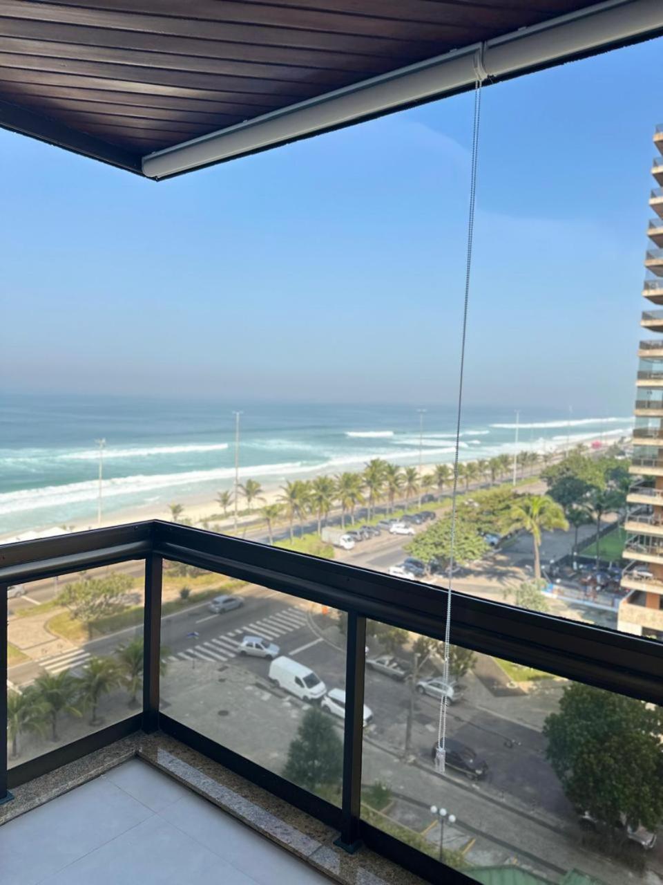 Lindo Apto No Melhor Lugar Da Barra Da Tijuca! Com Uma Vista De Tirar O Folego, Frente Para O Mar! Totalmente Equipado E Decorado Ao Lado Dos Melhores Hoteis E Quiosques Da Barra! Portaria 24H, Piscina, Sauna, Jacuzzi, Academia, Garagem, Wi-Fi, Lavan Rio de Janeiro Buitenkant foto
