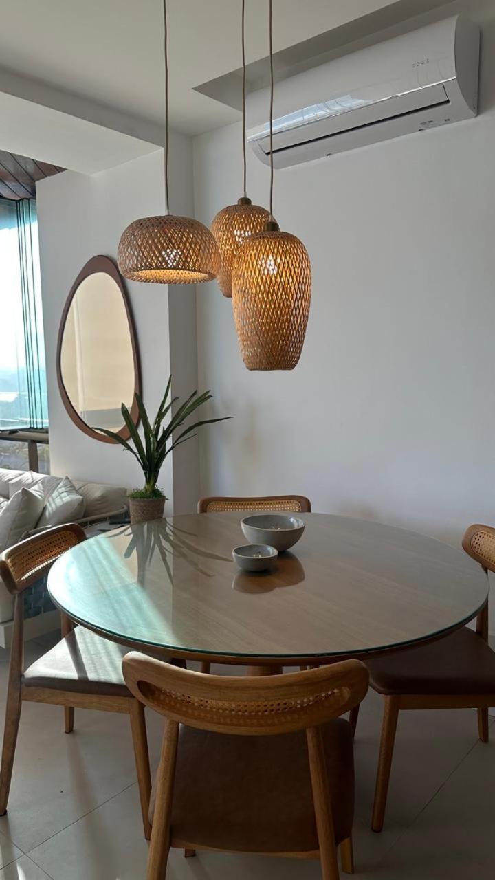 Lindo Apto No Melhor Lugar Da Barra Da Tijuca! Com Uma Vista De Tirar O Folego, Frente Para O Mar! Totalmente Equipado E Decorado Ao Lado Dos Melhores Hoteis E Quiosques Da Barra! Portaria 24H, Piscina, Sauna, Jacuzzi, Academia, Garagem, Wi-Fi, Lavan Rio de Janeiro Buitenkant foto